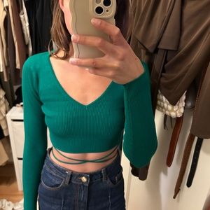 Zara Green Sweater Crop top